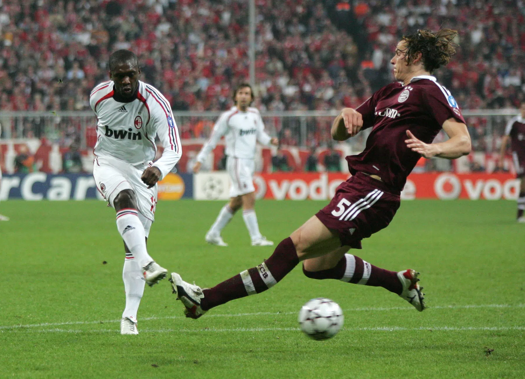 AC Milan laat zoon van Seedorf ruiken aan de hoofdmacht