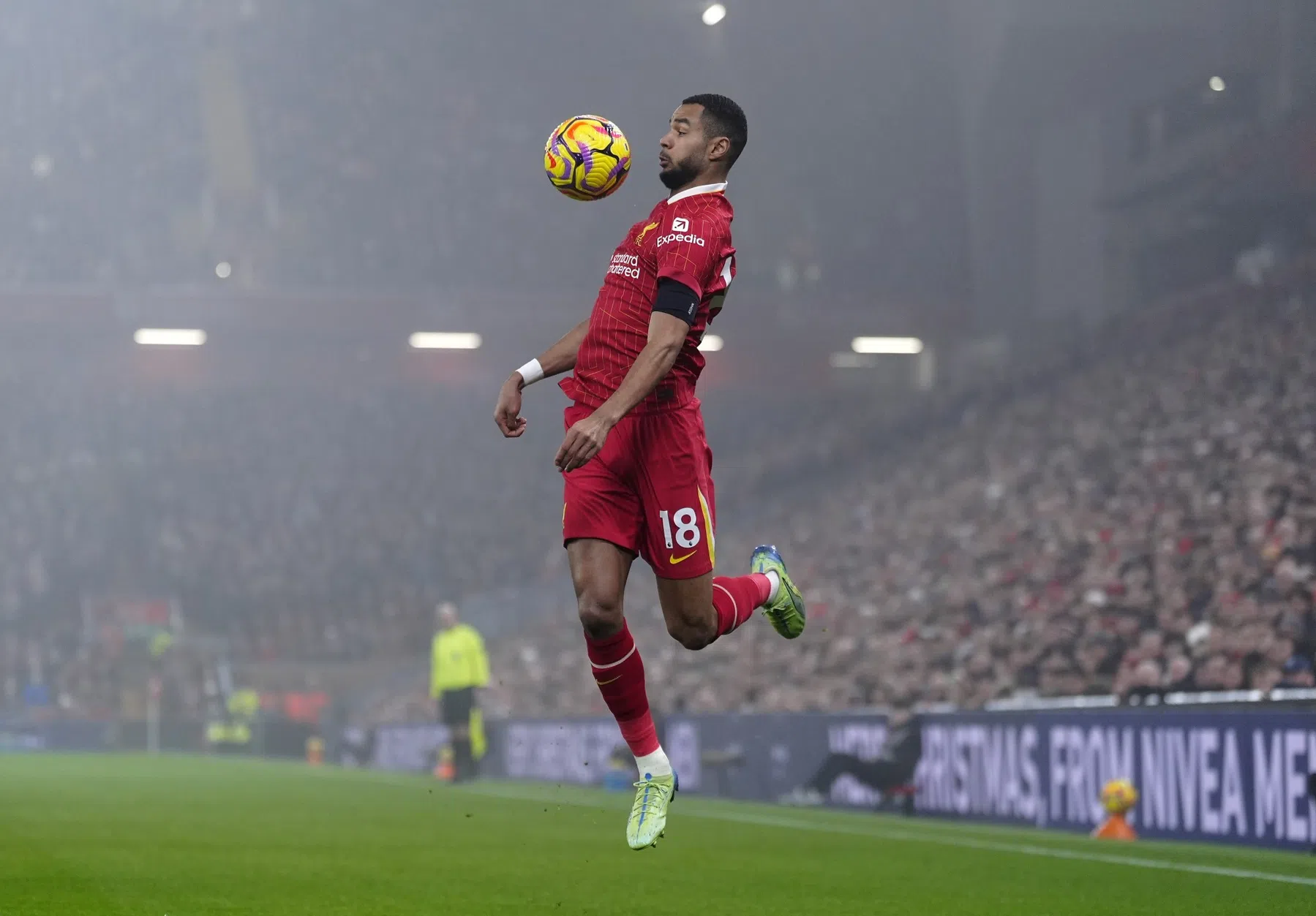 Gakpo staat in de dubbele cijfers door belangrijke goal voor Slot