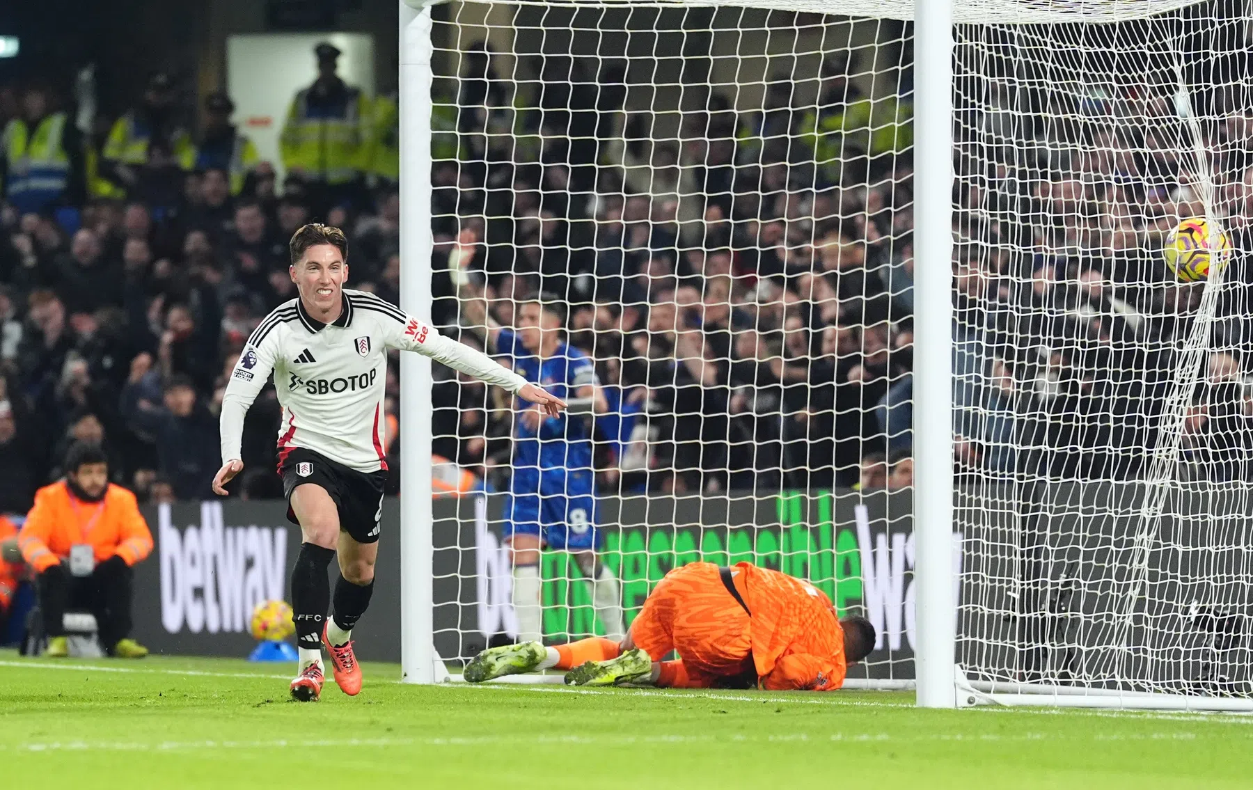 Rode loper ligt uit voor Slot na sensatie op Stamford Bridge