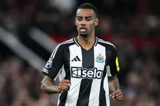 Thumbnail for article: Owen hijst Isak op het schild: 'Beste spits in de Premier League'