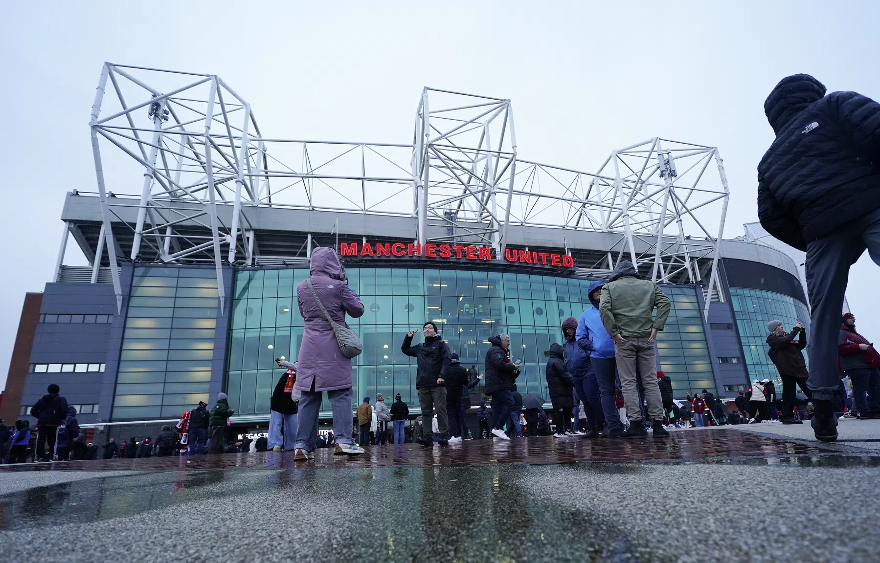 'Adidas kan contract van miljard verscheuren bij degradatie Man United'