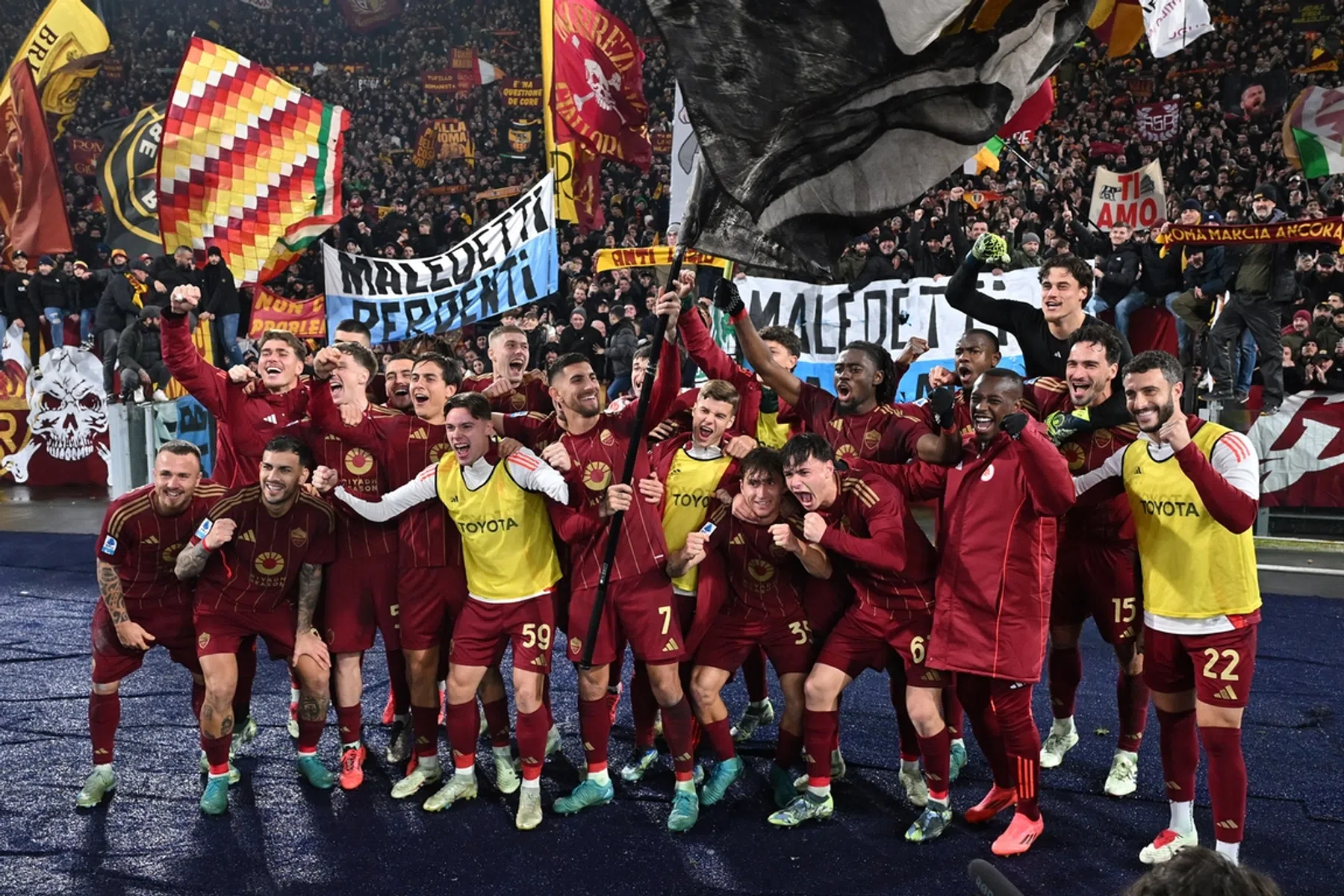 Vlam in de pan bij AS Roma - Lazio: 'Het spijt me voor wat er gebeurde'