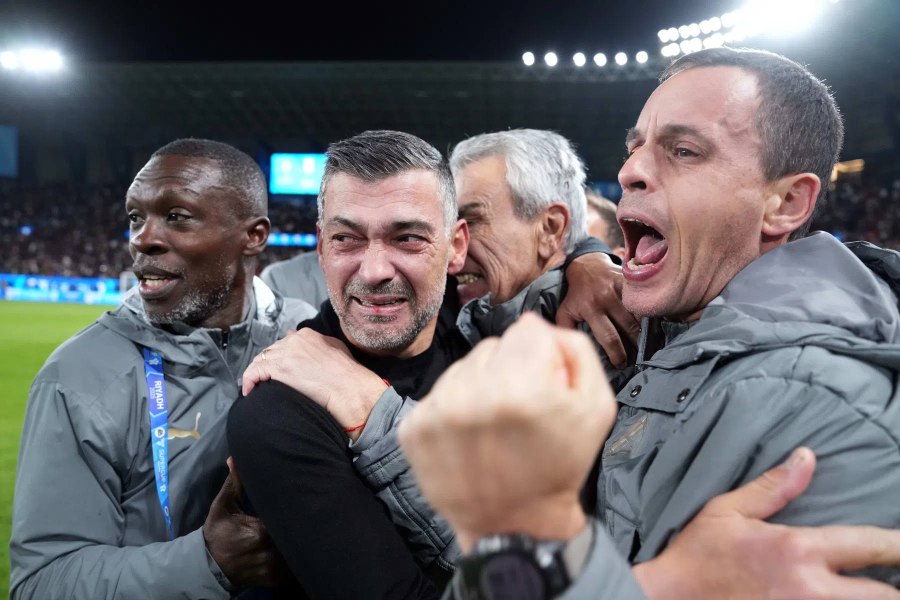 Milan-coach Conceição viert winst van Supercoppa in stijl
