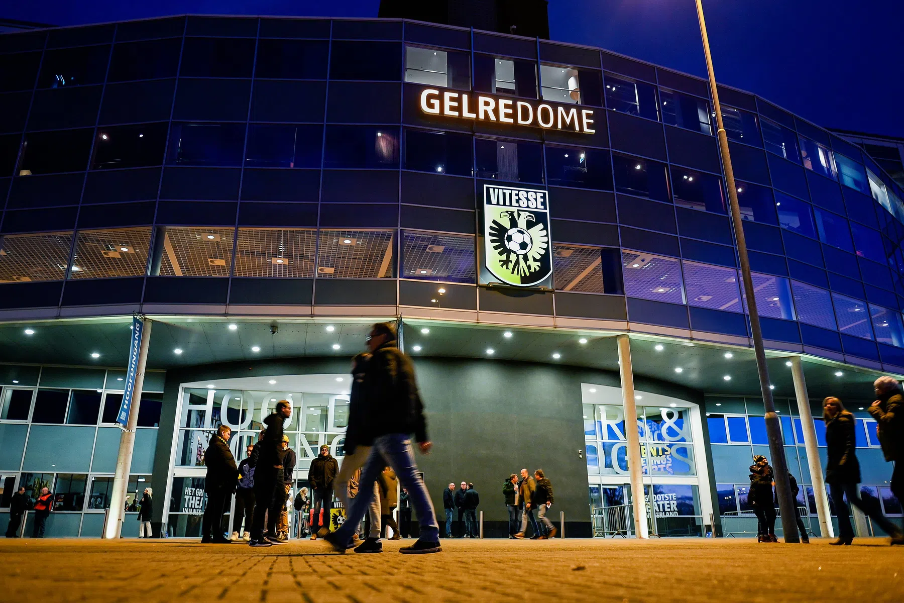 Commissarissen van Vitesse gaan met de hoofdprijs naar huis