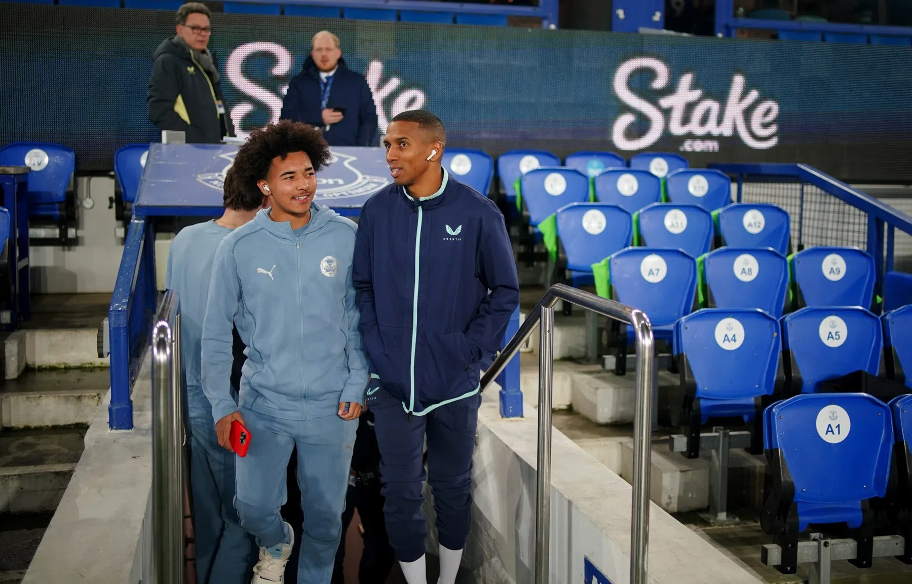 Vader-zoon-onderonsje voor familie Young blijft uit op FA Cup-avond