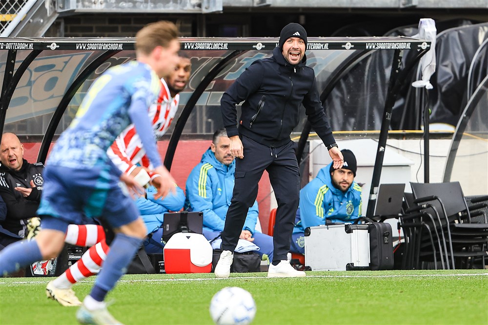 Deze twee doelen heeft Farioli voor Ajax in 2025