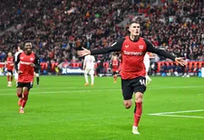 Thumbnail for article: Gelegenheidsverdediging kost Dortmund de kop tegen dodelijk Leverkusen