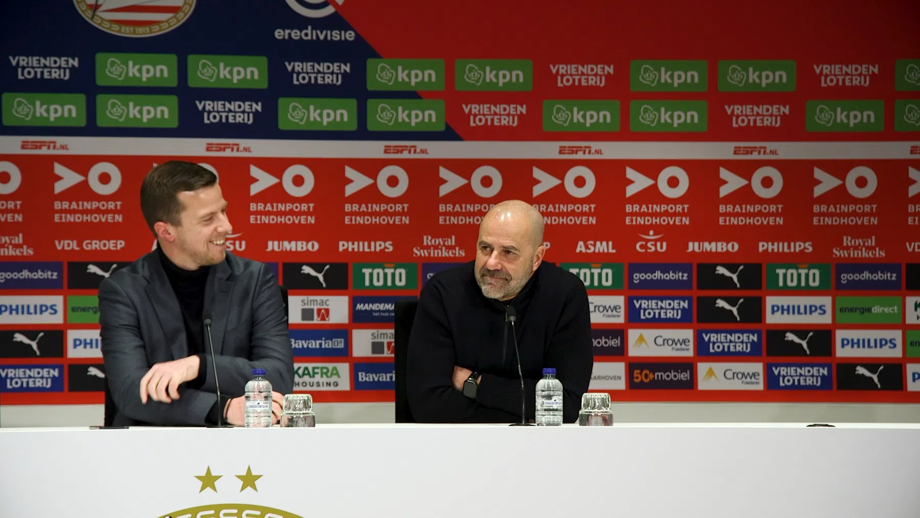 Bosz ontwijkt vragen over Makkelie: 'Ik mag daar niks over zeggen'