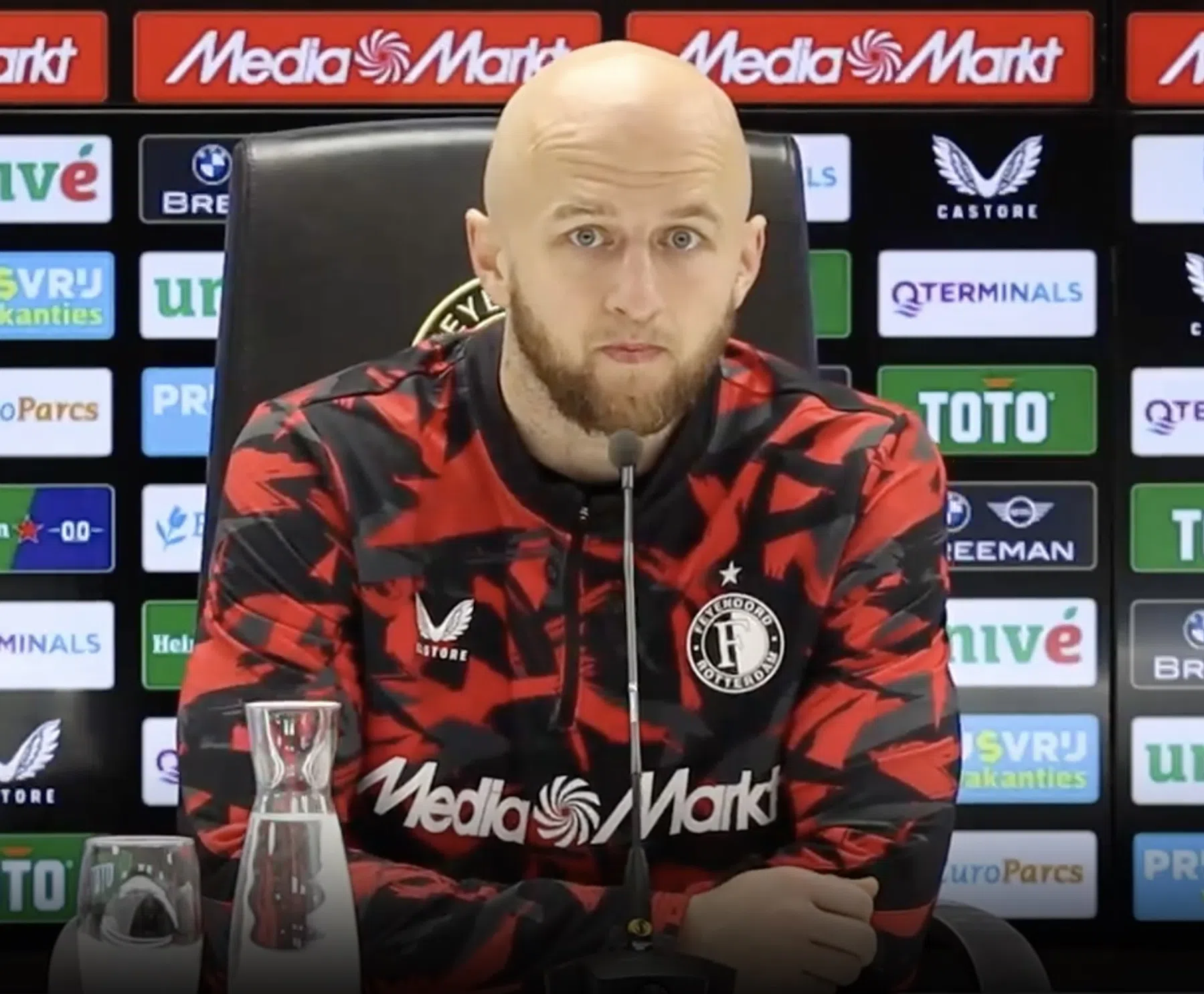 Trauner verbaasd: 'Geen idee hoe FC Utrecht hier gewonnen heeft'