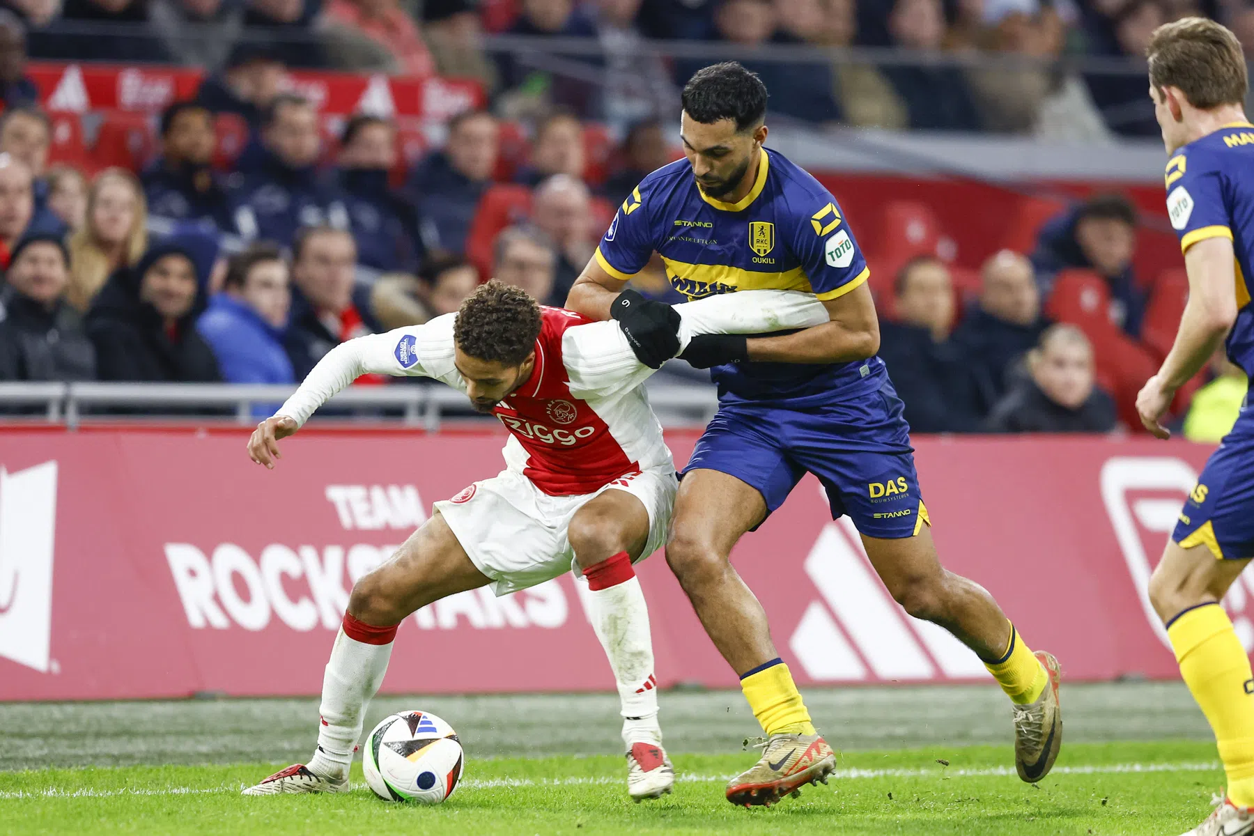 Spel van Ajax verwarmt niet: 'Dat zegt veel over dit team'