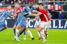 Thumbnail for article: 'Farioli had zijn Plan B zo kunnen afkijken van Van Gaal'
