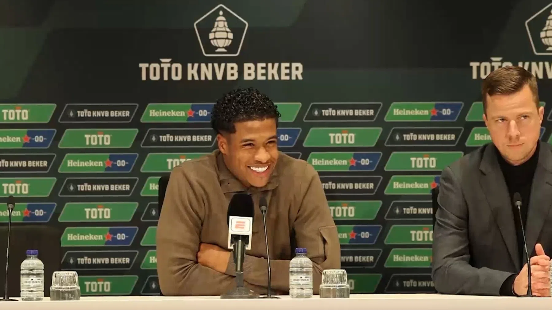 Flamingo is de tel kwijt na PSV-Excelsior: 'Vier of drie?'