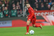 Thumbnail for article: Bayern-back baart opzien met bijzondere inworp