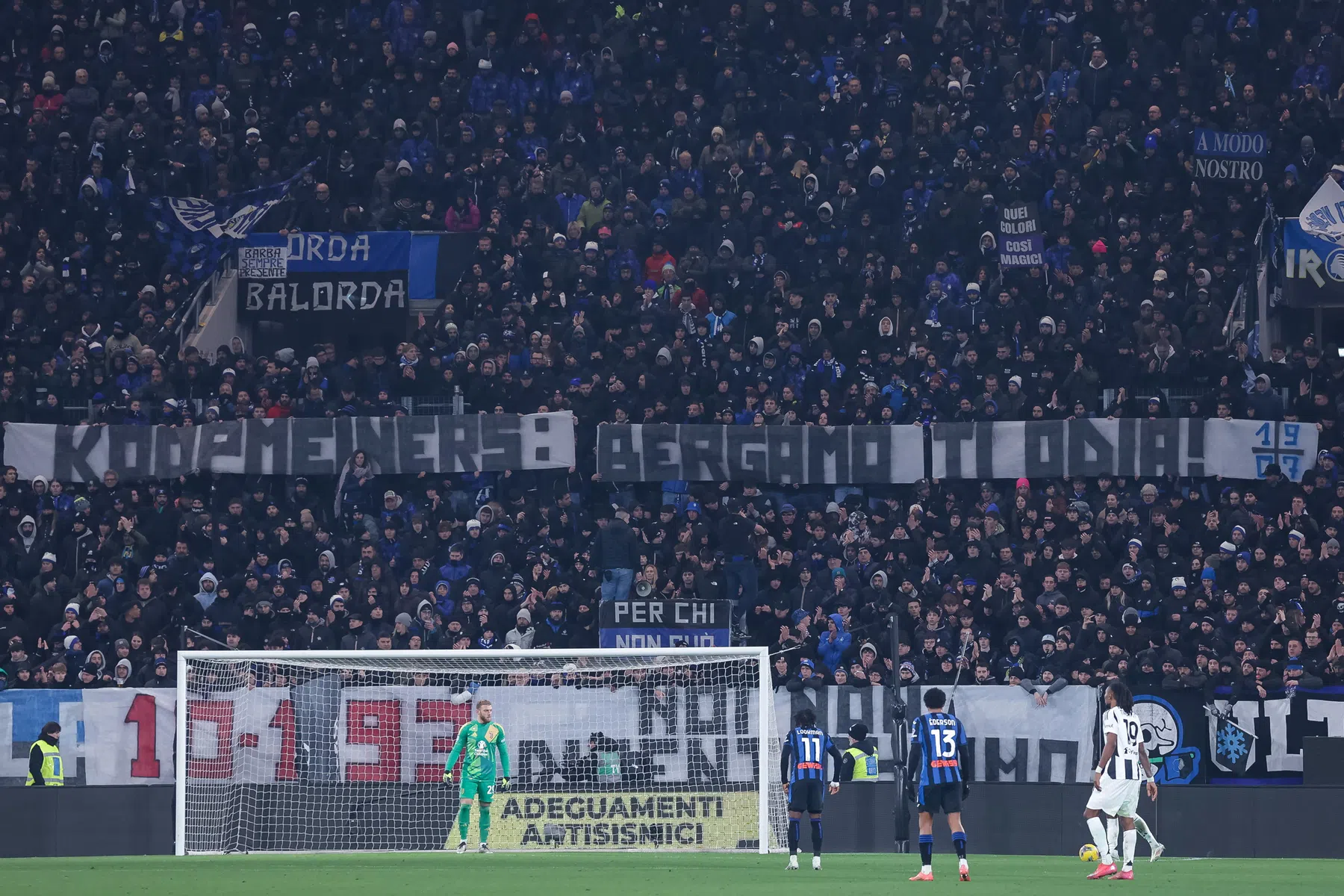 Atalanta krijgt boete na wangedrag van fans richting Koopmeiners
