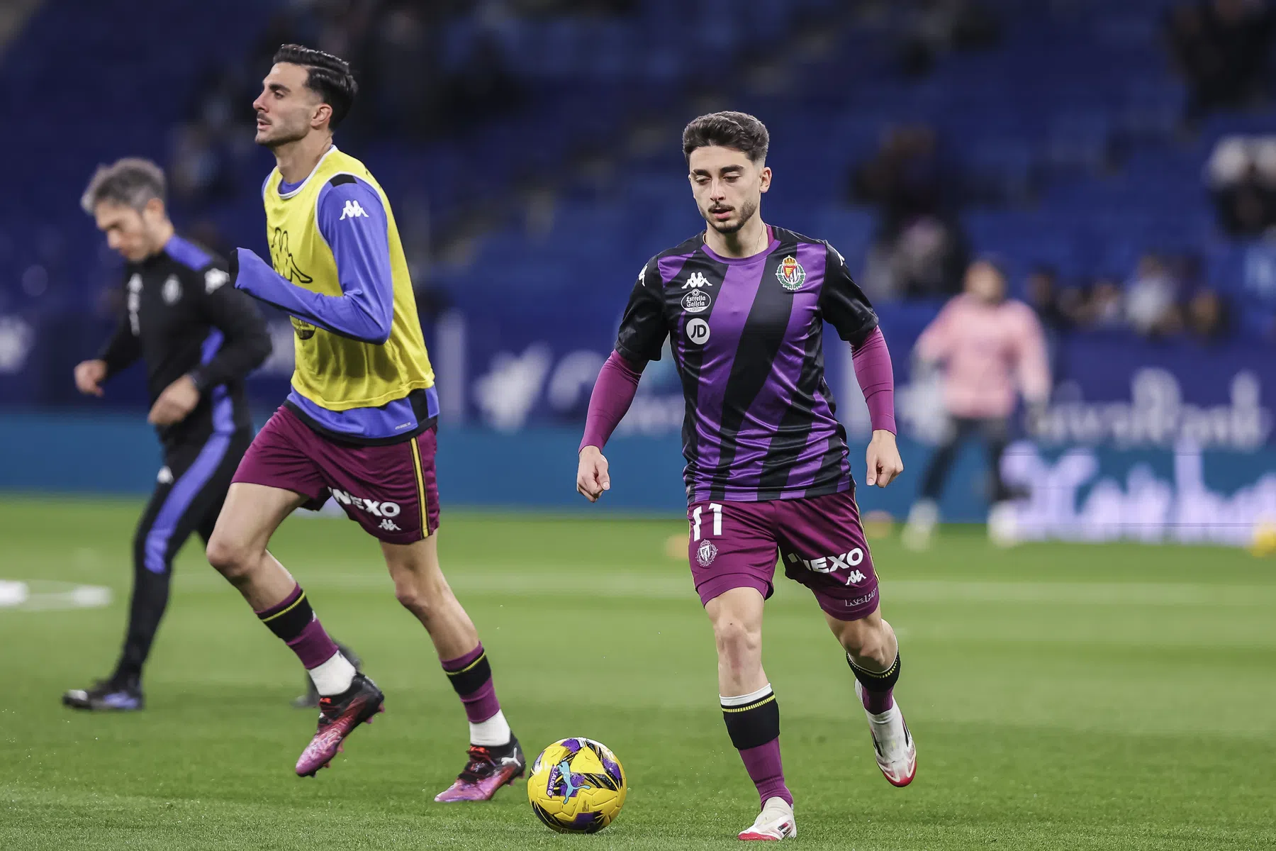 Raúl Moro voorlopig aan de kant, Ajax in de wachtkamer