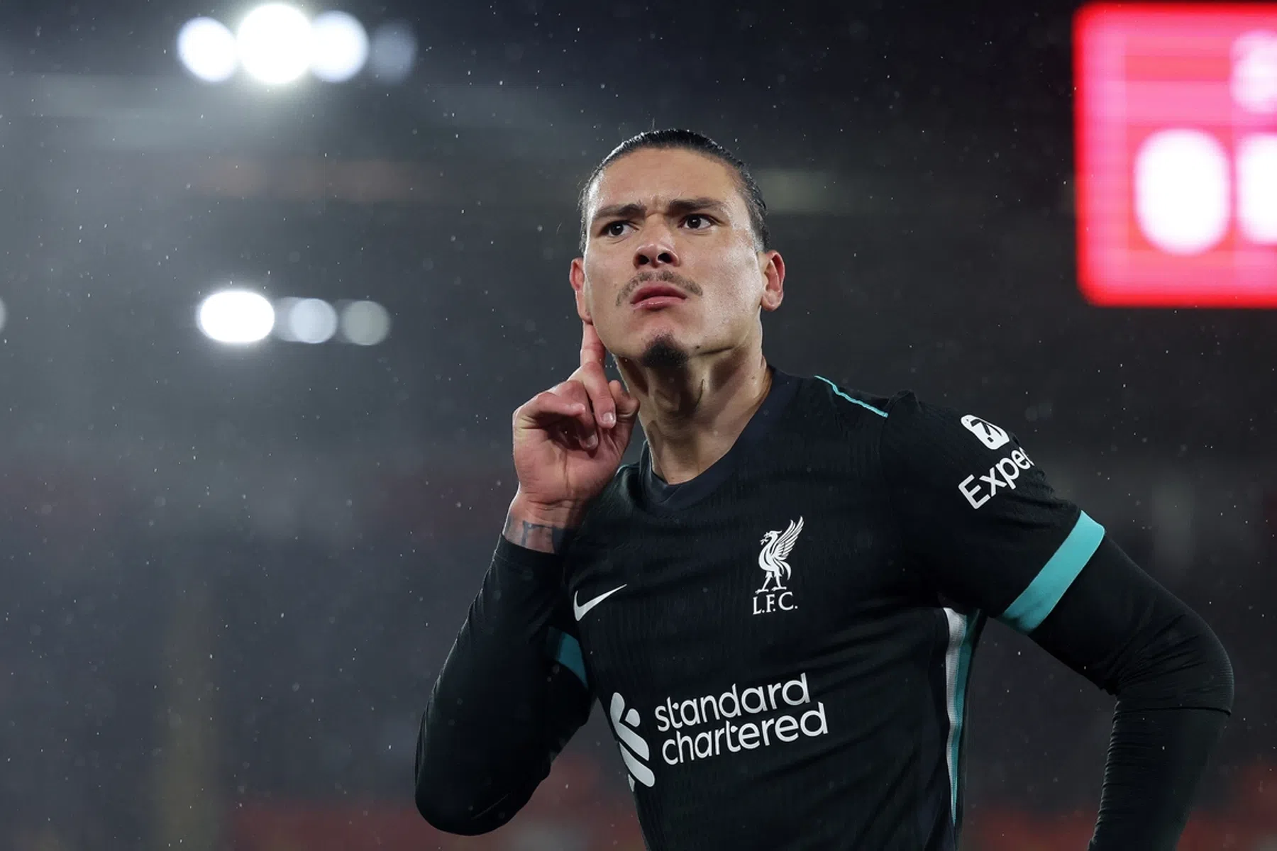Invaller Nuñez redt Slot en Liverpool in blessuretijd
