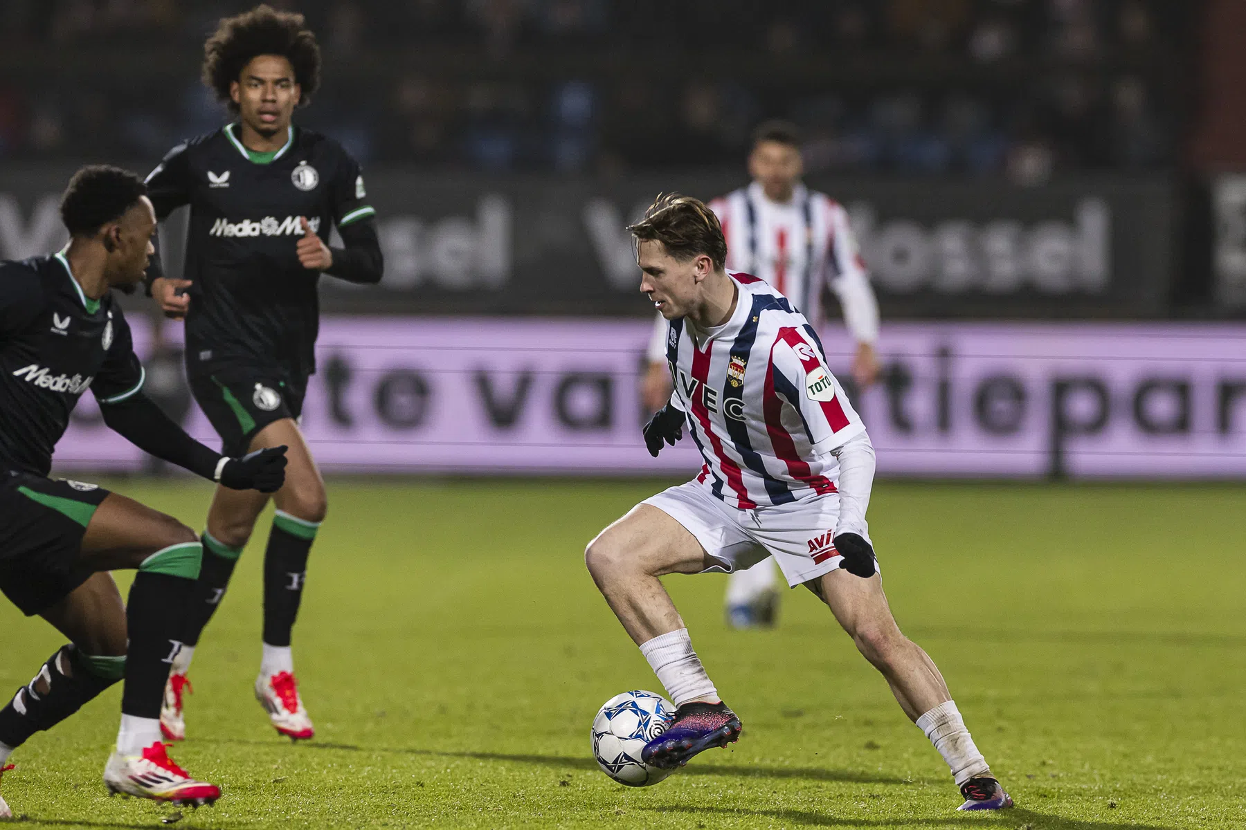 Meerveld houdt deur voor transfer op een kier: 'Dan sta ik ervoor open'