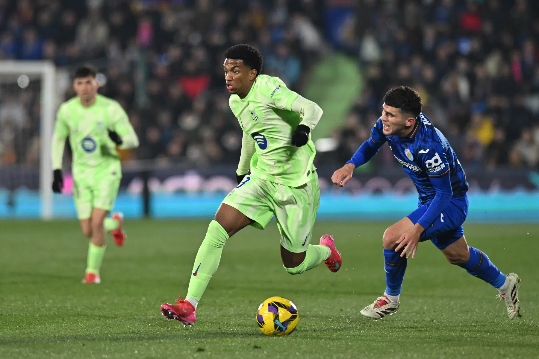 Barcelona-speler Balde spreekt zich uit over racisme tijdens Getafe-uit