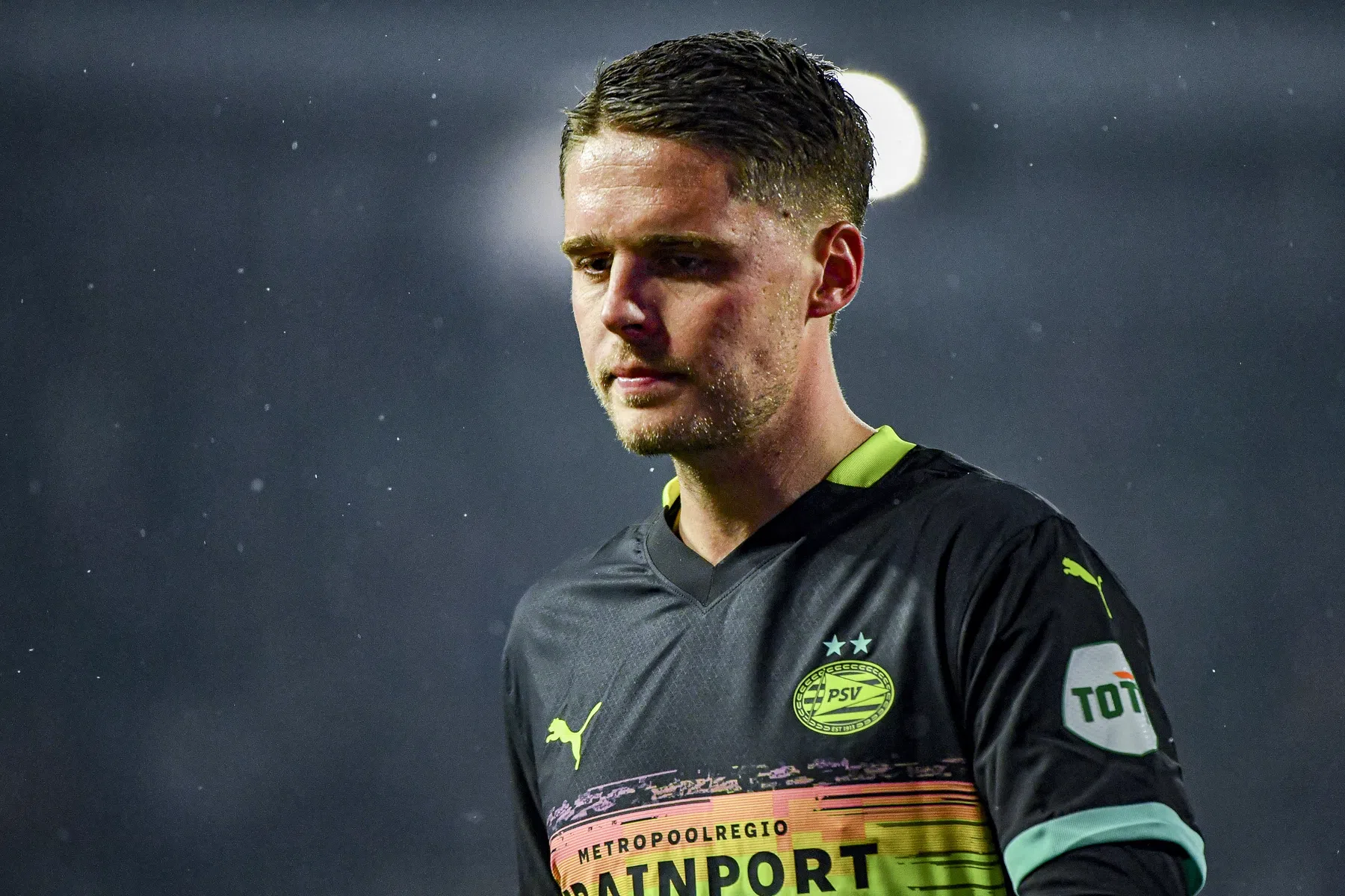 Veerman kritisch op arbitrage: 'Schandalige rode kaart was kantelpunt'