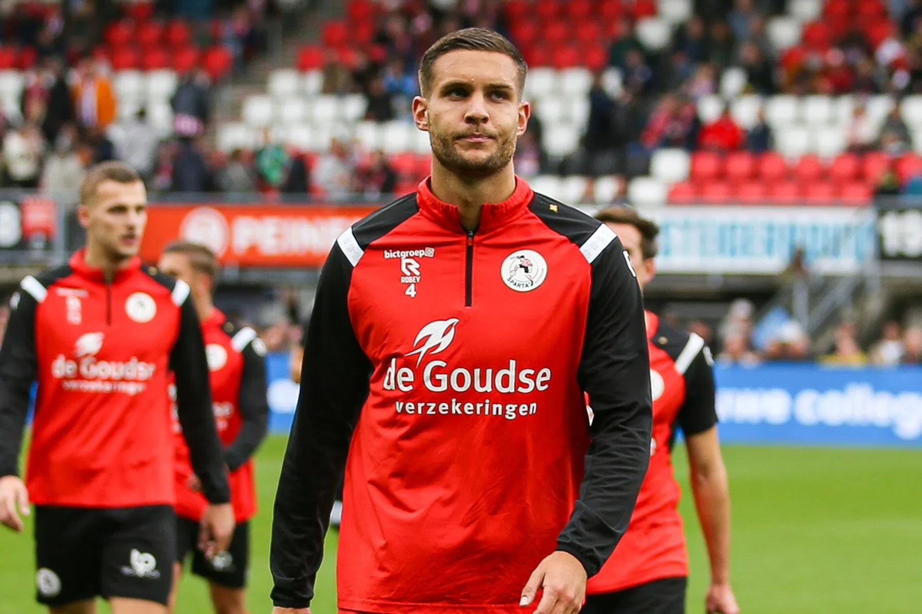 Sparta dreigt basiskracht kwijt te raken aan Engelse club in nood