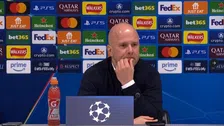 Thumbnail for article: Slot hield ook Benfica - Barça in de gaten en complimenteert Makkelie