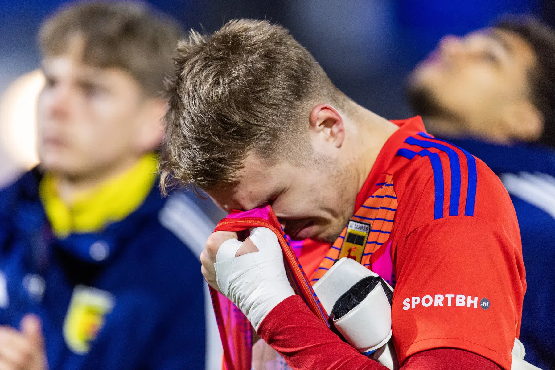 Talentvolle Cambuur-doelman na horroravond toegezongen