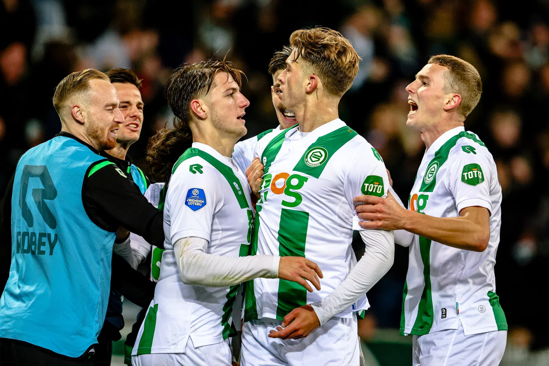 Valente geeft Groningen opnieuw vleugels in 'lieve' Derby van het Noorden 