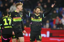 Thumbnail for article: Slechte jaarstart: statistiek die als een donkere wolk boven PSV hangt