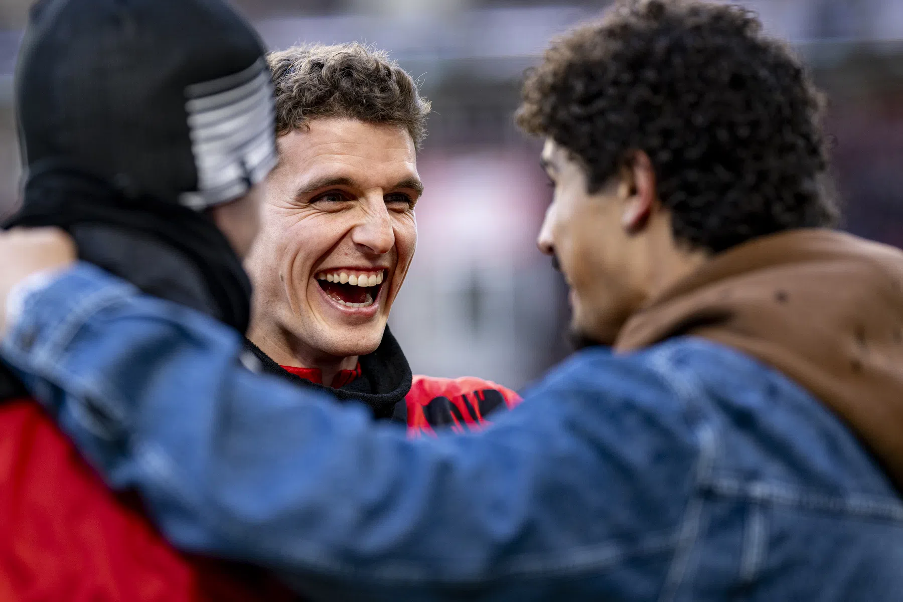 Openhartige Til blikt terug op interview: 'Het is groter dan voetbal'