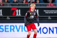 Thumbnail for article: PSV meldt zich voor Excelsior-uitblinker Hatenboer