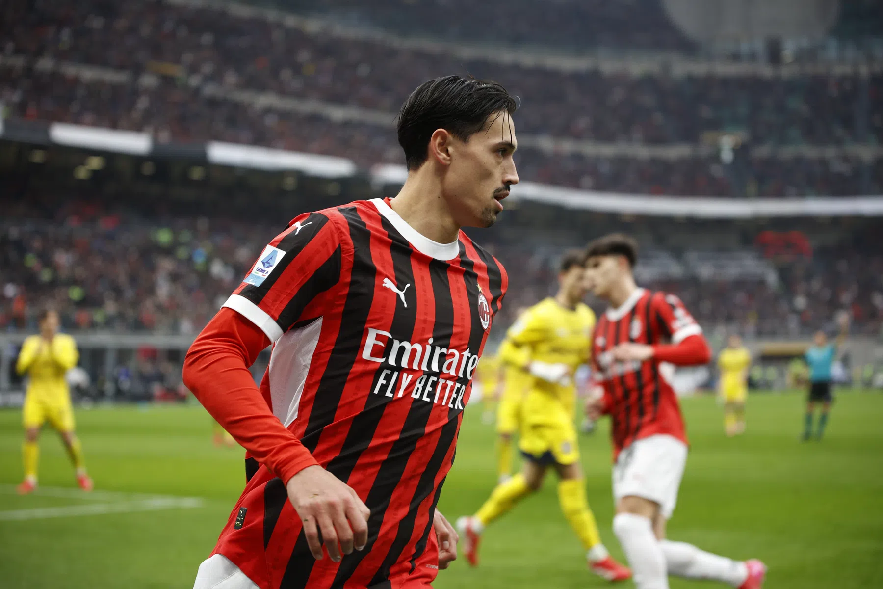 Reijnders cruciaal bij miraculeuze onstnapping AC Milan