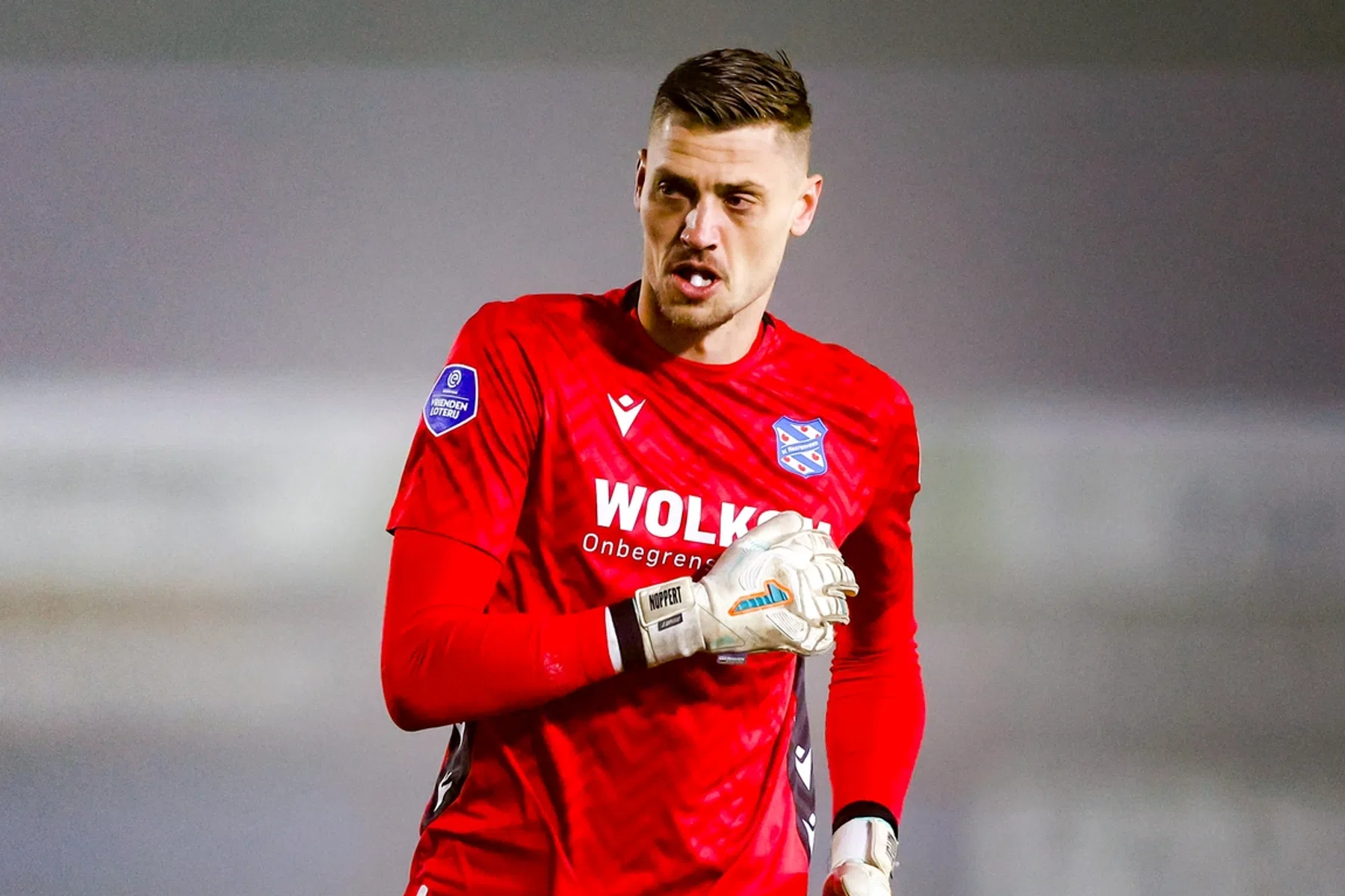 Zaakwaarnemer hard voor Van Persie na Noppert-wissel: 'Ga er lekker zelf staan'