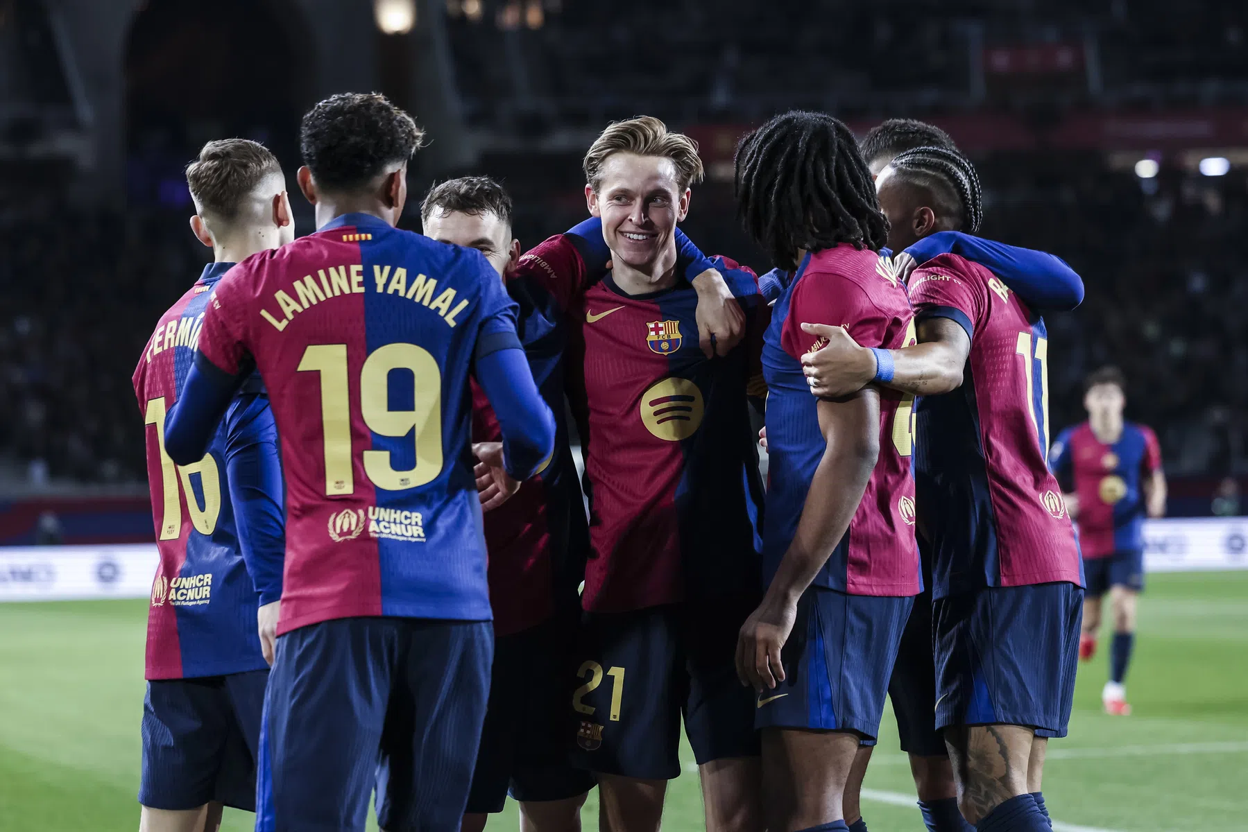 De Jong klaar voor concurrentiestrijd bij Barça: 'Ik voel me weer 100%'