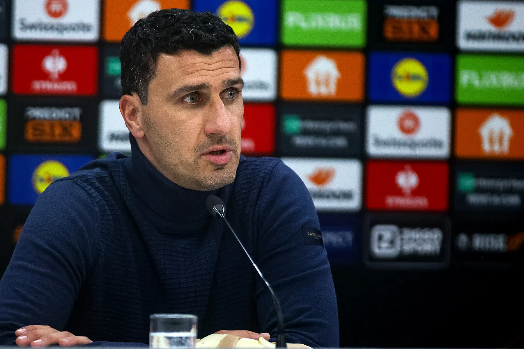 Twee spelers van AZ op scherp op weg naar doortocht in Europa League