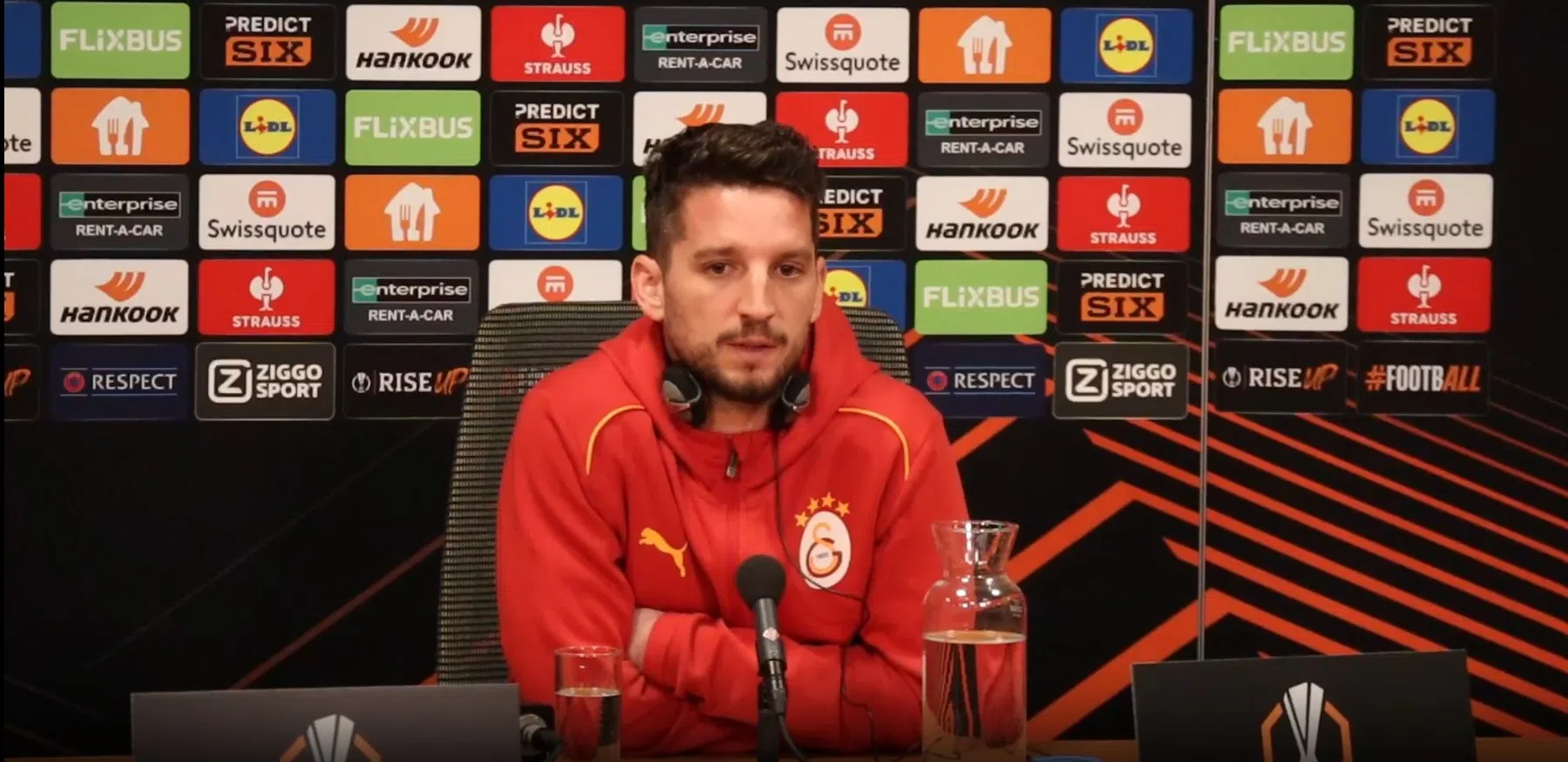 Mertens snapt kritiek op Ajax-coach Farioli niet 