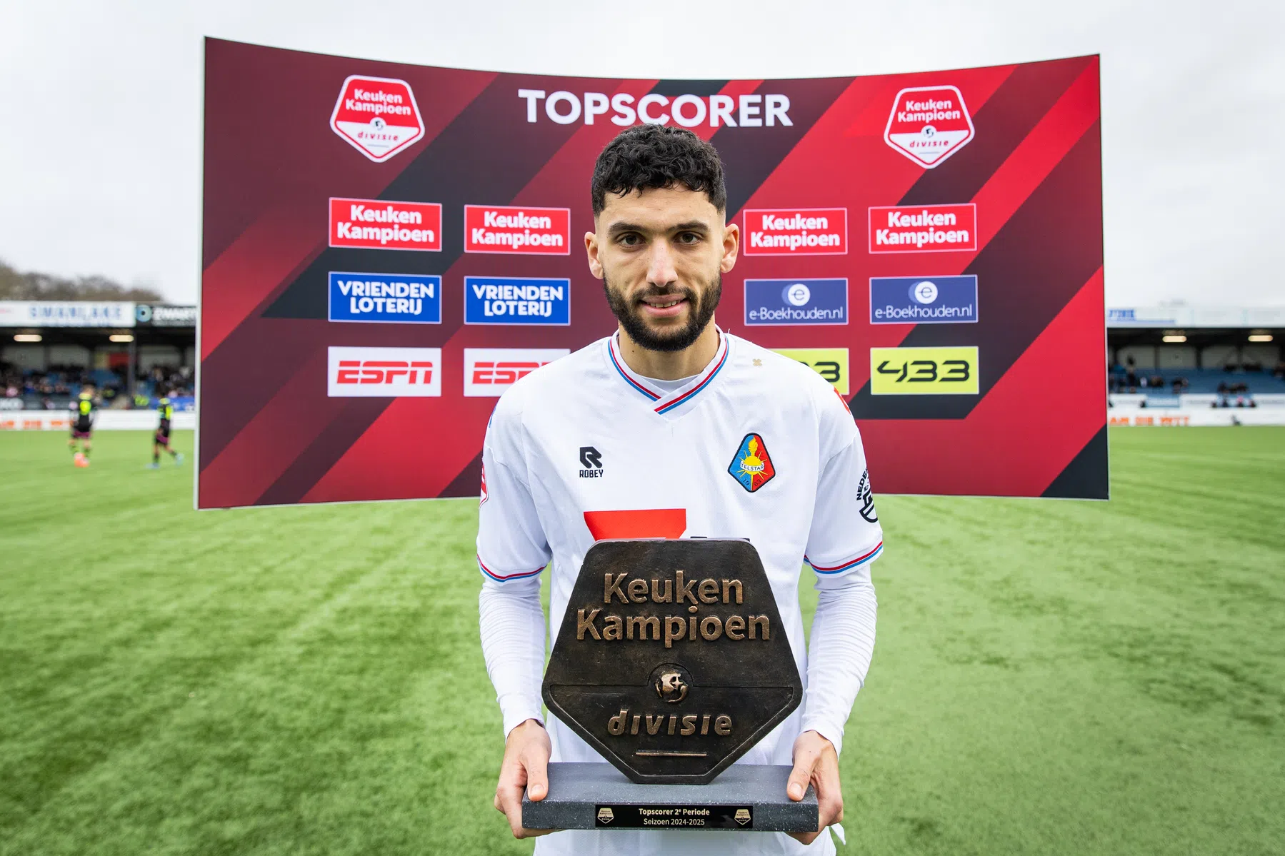 KKD-topschutter Eddahchouri rondt transfer naar Spanje af