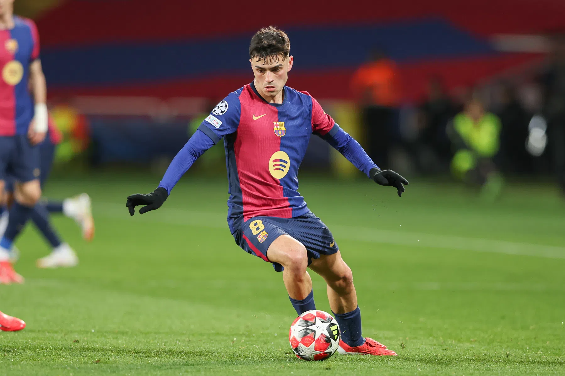 Barcelona slaat volgende slag met nieuw contract voor Pedri