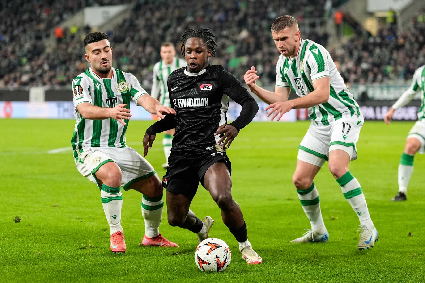 Vaak vliegt AZ met vleugels zonder veren