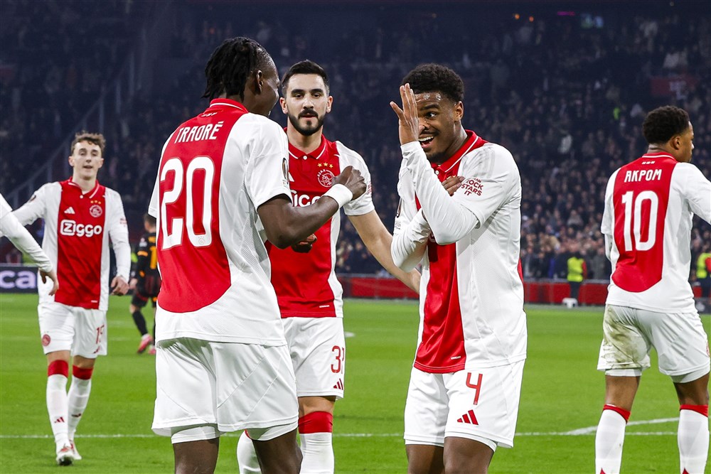 Pak Schaal Podcast: chaotisch meekijken met de loting van Ajax