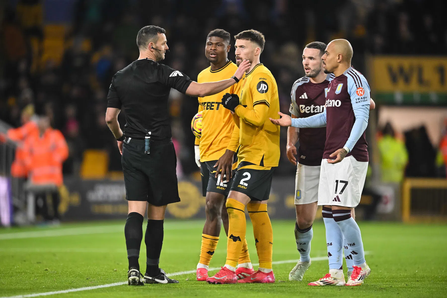 Onfortuinlijke Malen kan gevoelige nederlaag Aston Villa niet voorkomen