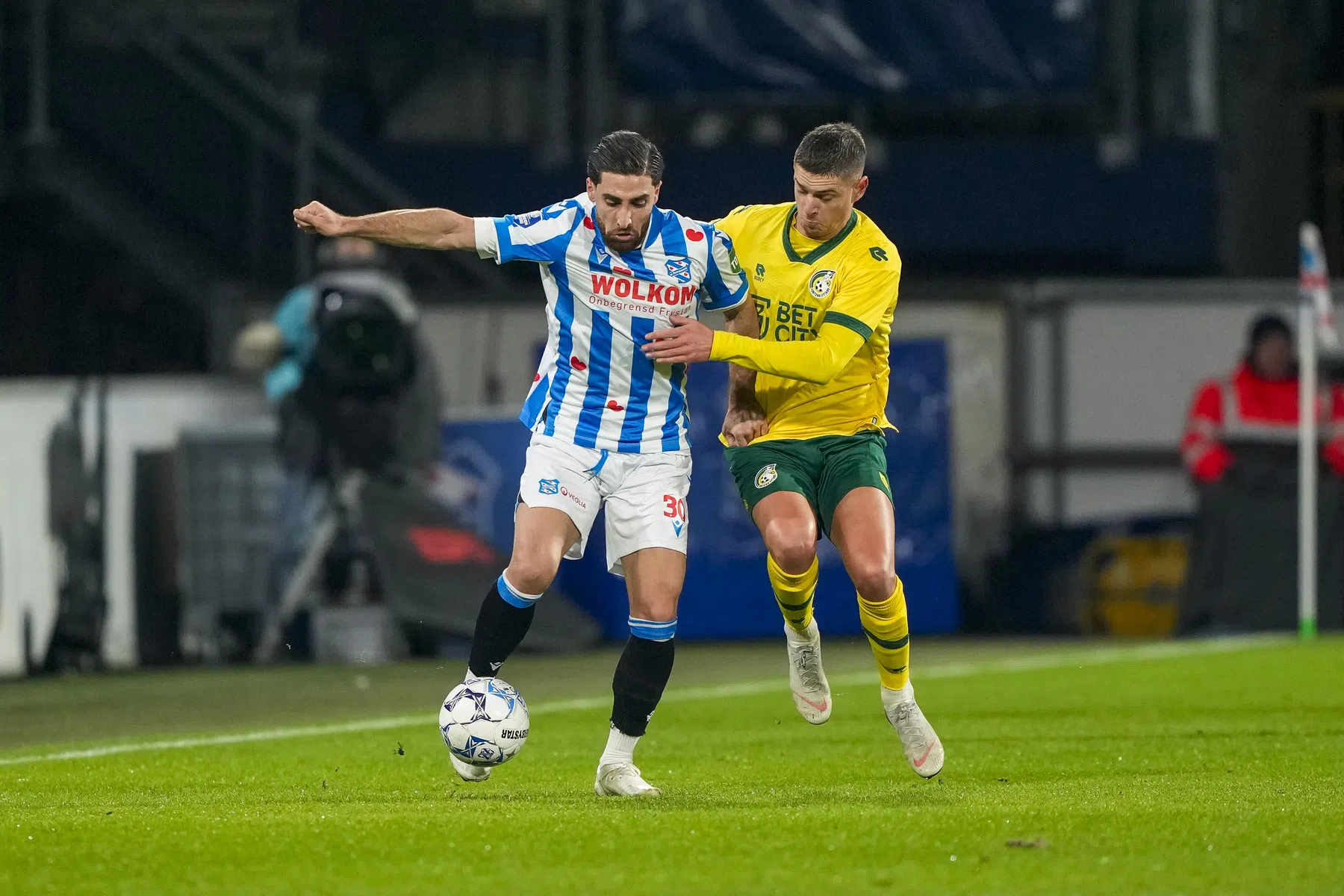 Fortuna verpest droomdebuut Heerenveen-talent met late gelijkmaker