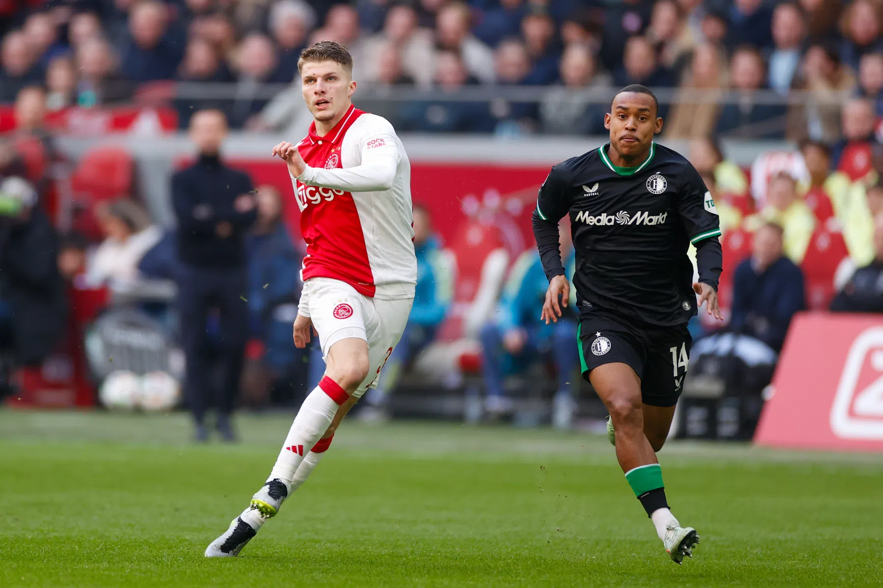 Farioli looft Gaaei en vertrokken Akpom na Klassieker-zege