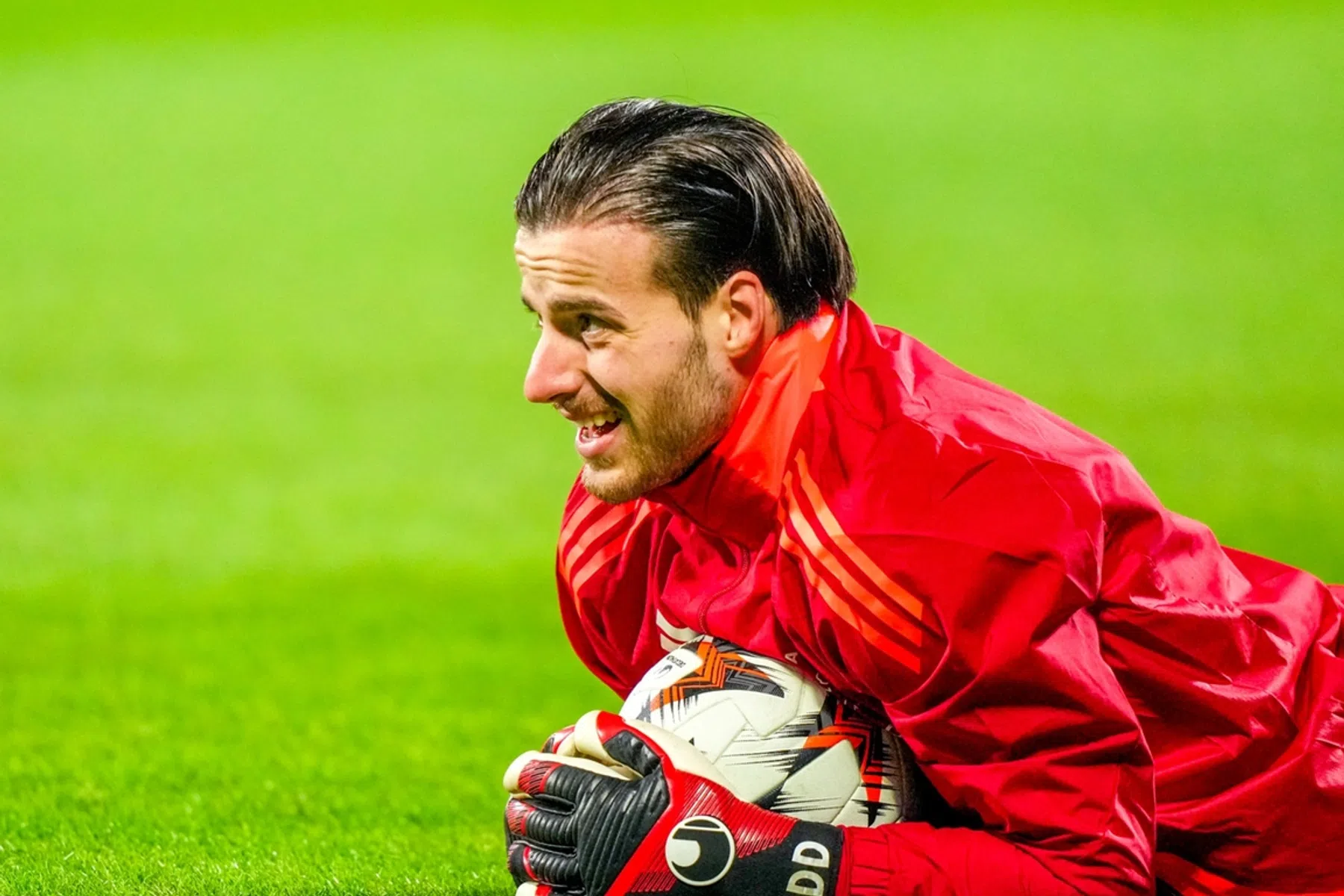 Borussia Dortmund meldt zich bij Ajax voor Ramaj