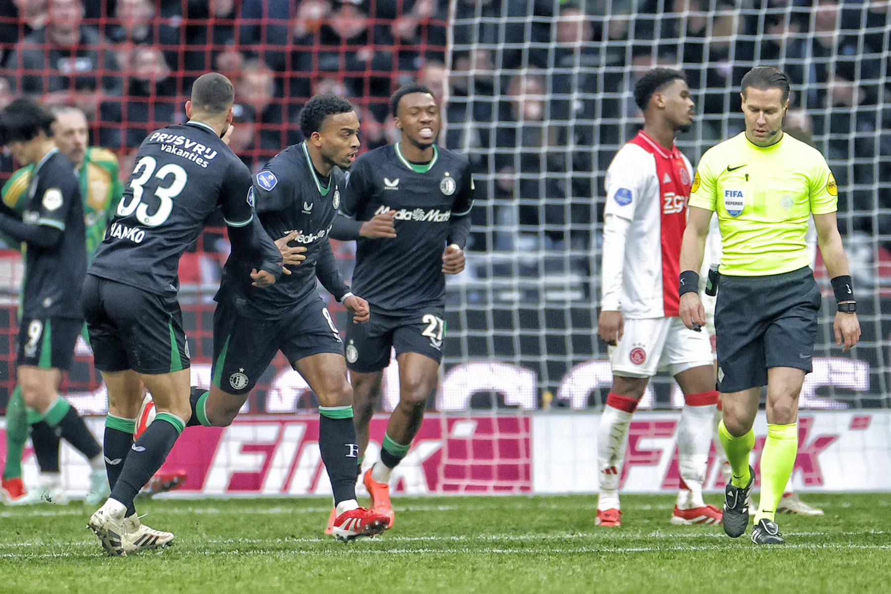 'Als Timber niet meedoet bij Feyenoord, scheelt dat zestig à zeventig procent'