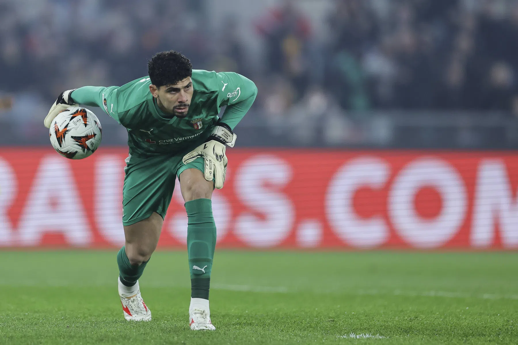 Ajax vindt opvolger Ramaj in Portugal