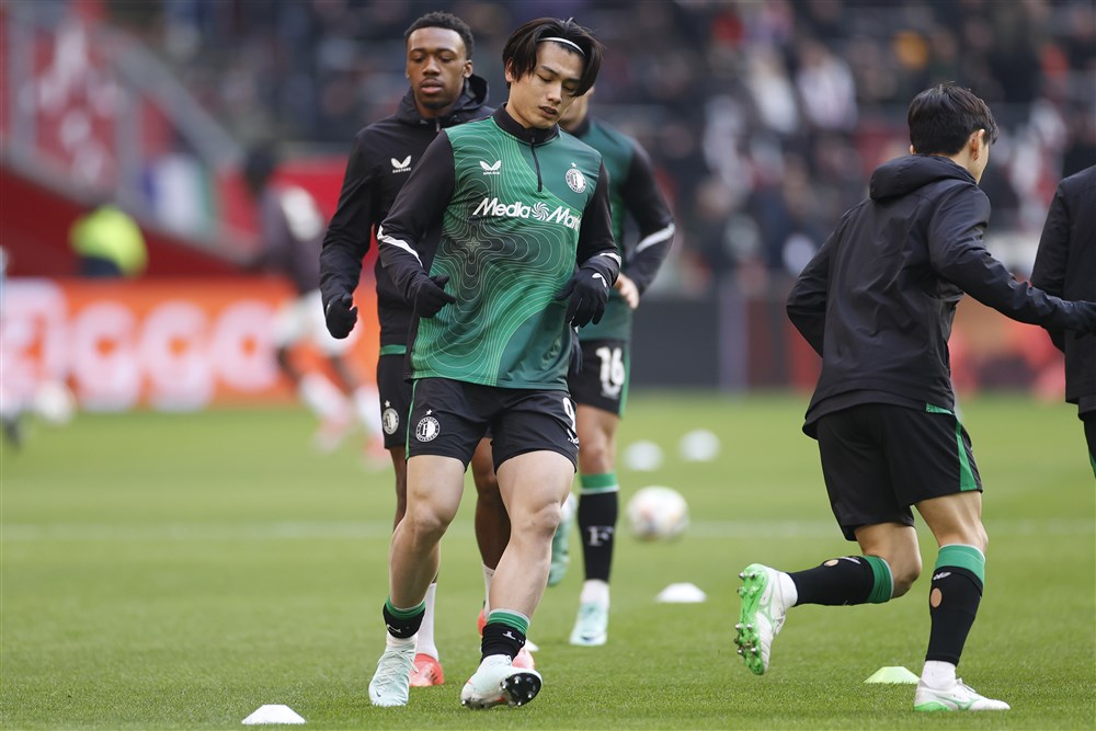 'Ueda leek wel een geest tegen Ajax, maar hij moet nu de kans krijgen'