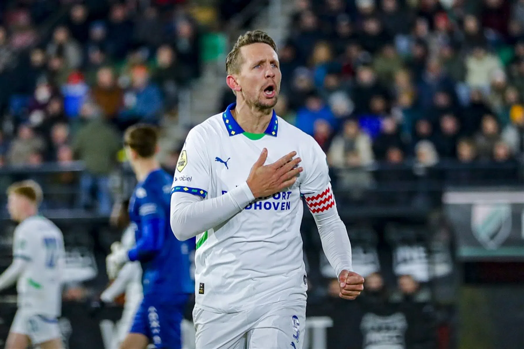 PSV heeft een spits nodig: 'Alleen De Jong is niet genoeg'