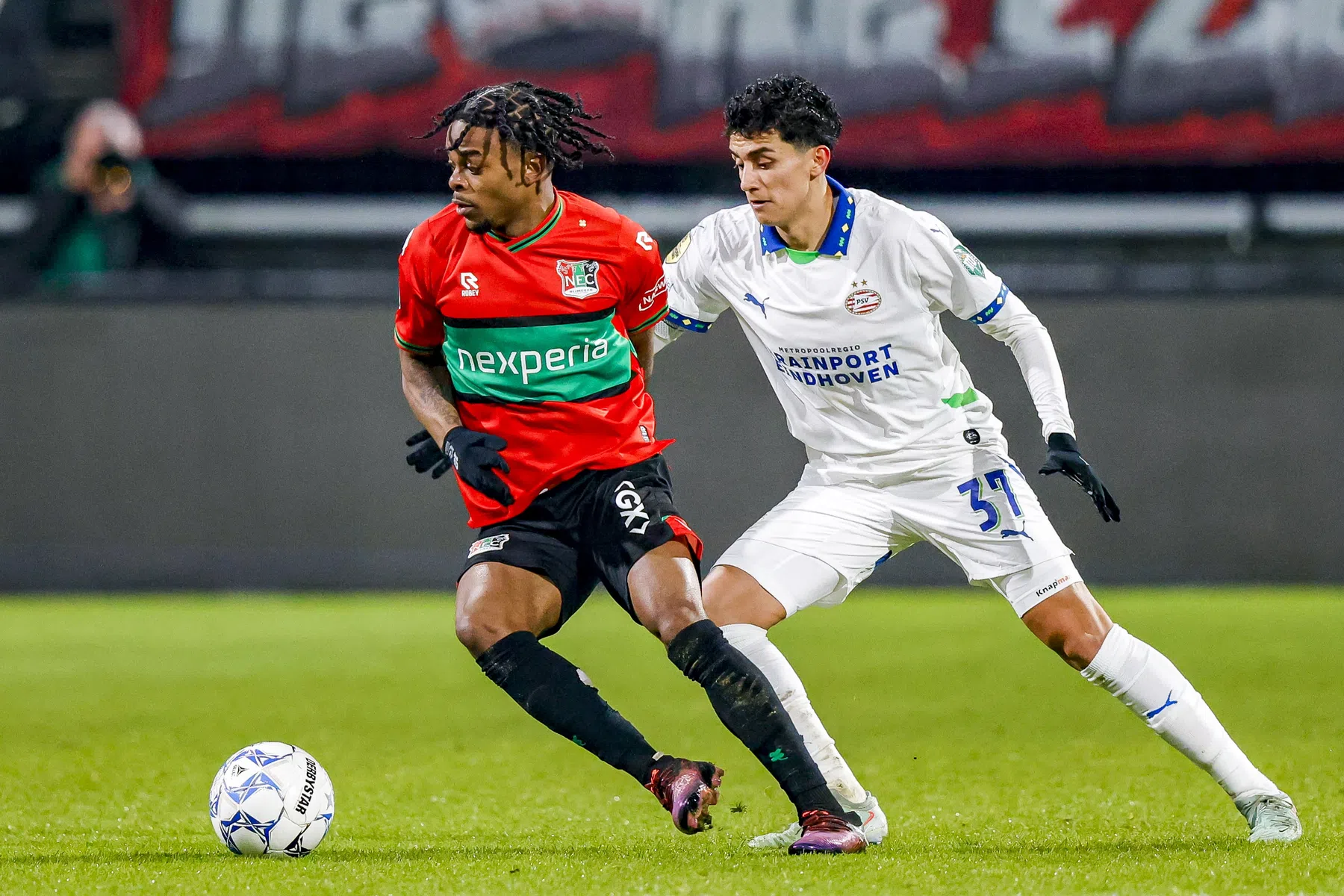 Hato appte Hansen na remise tegen PSV: 'Hij was niet blij dat ik miste'