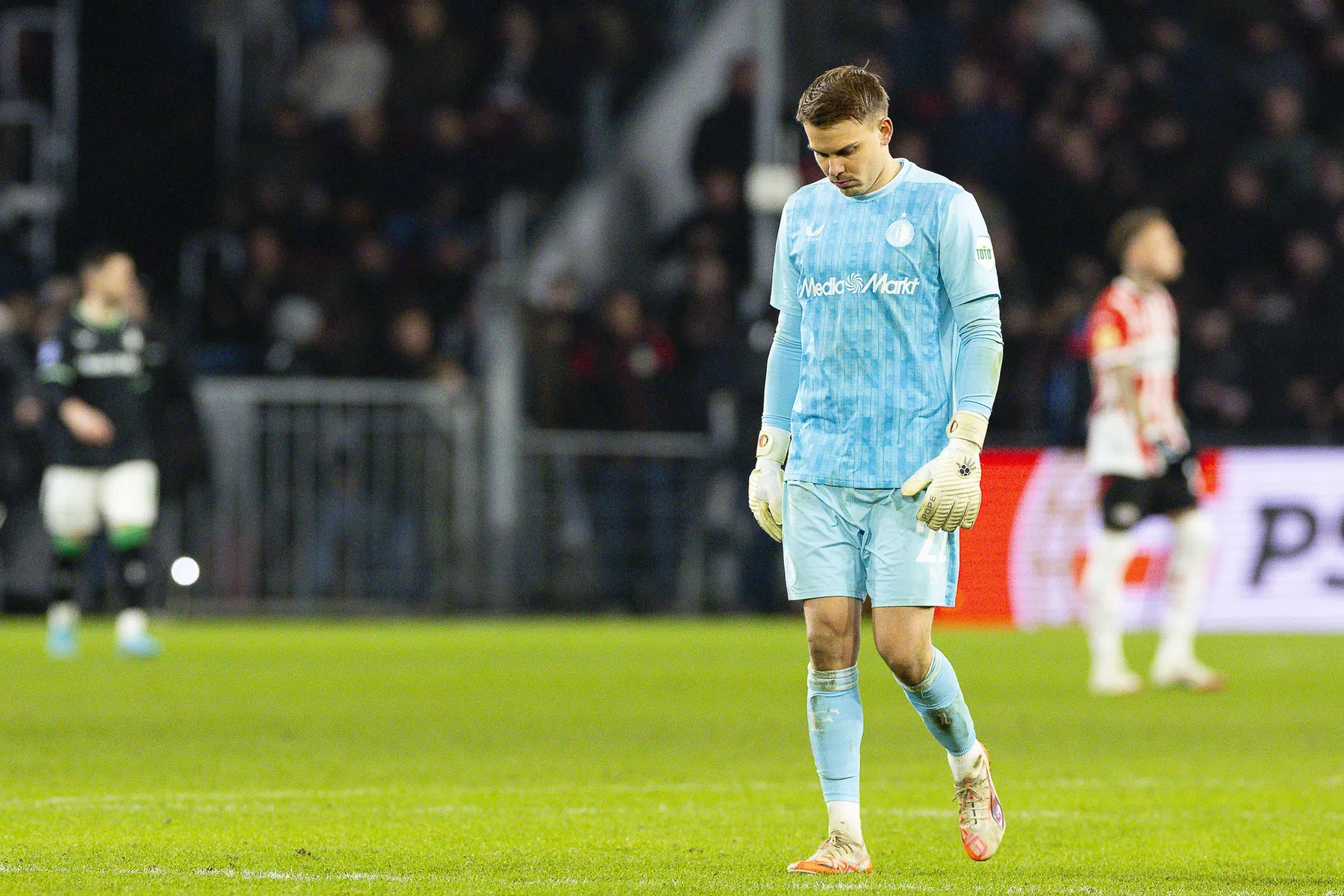 Feyenoorders boos over buitenspelgoal: 'Had de VAR geen internet?'