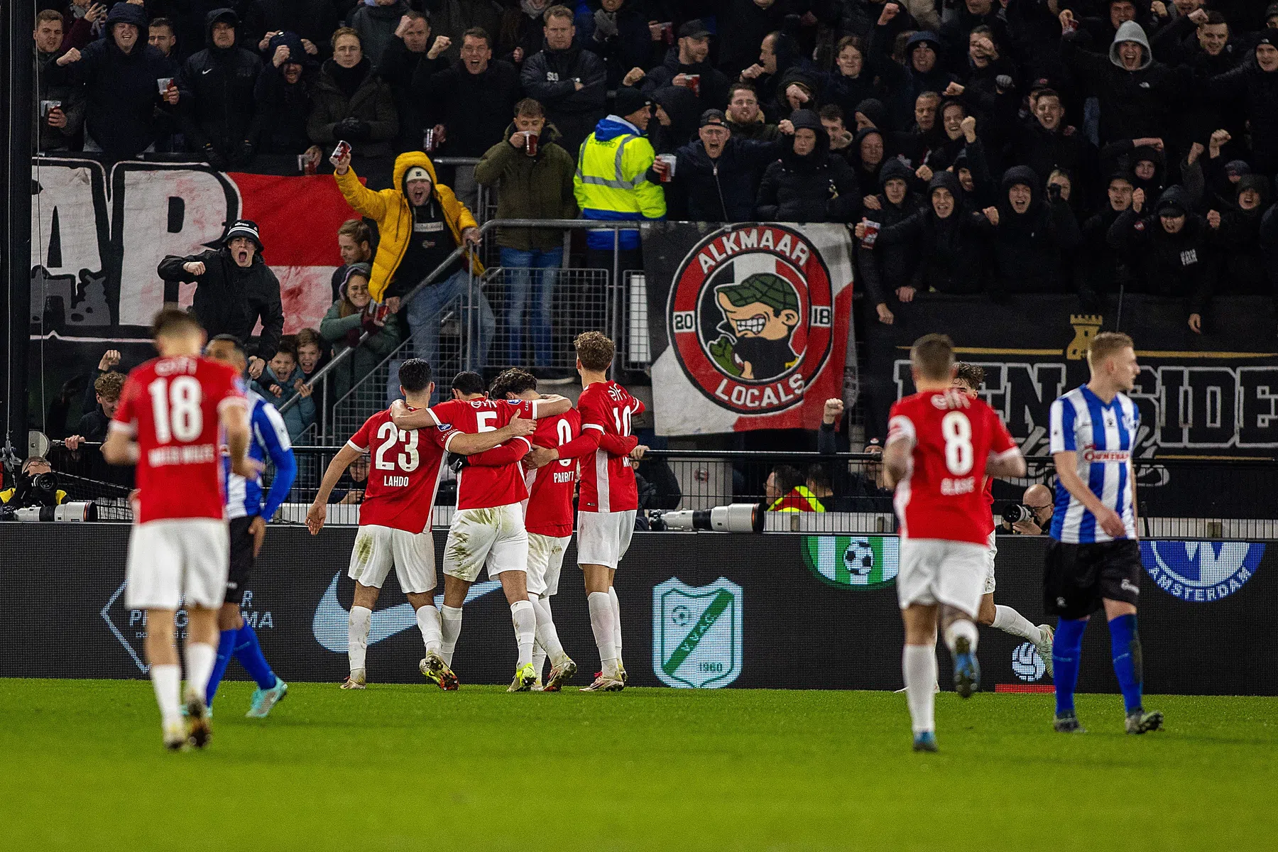 AZ kraakt code Quick Boys wel en meldt zich met moeite in halve finale 